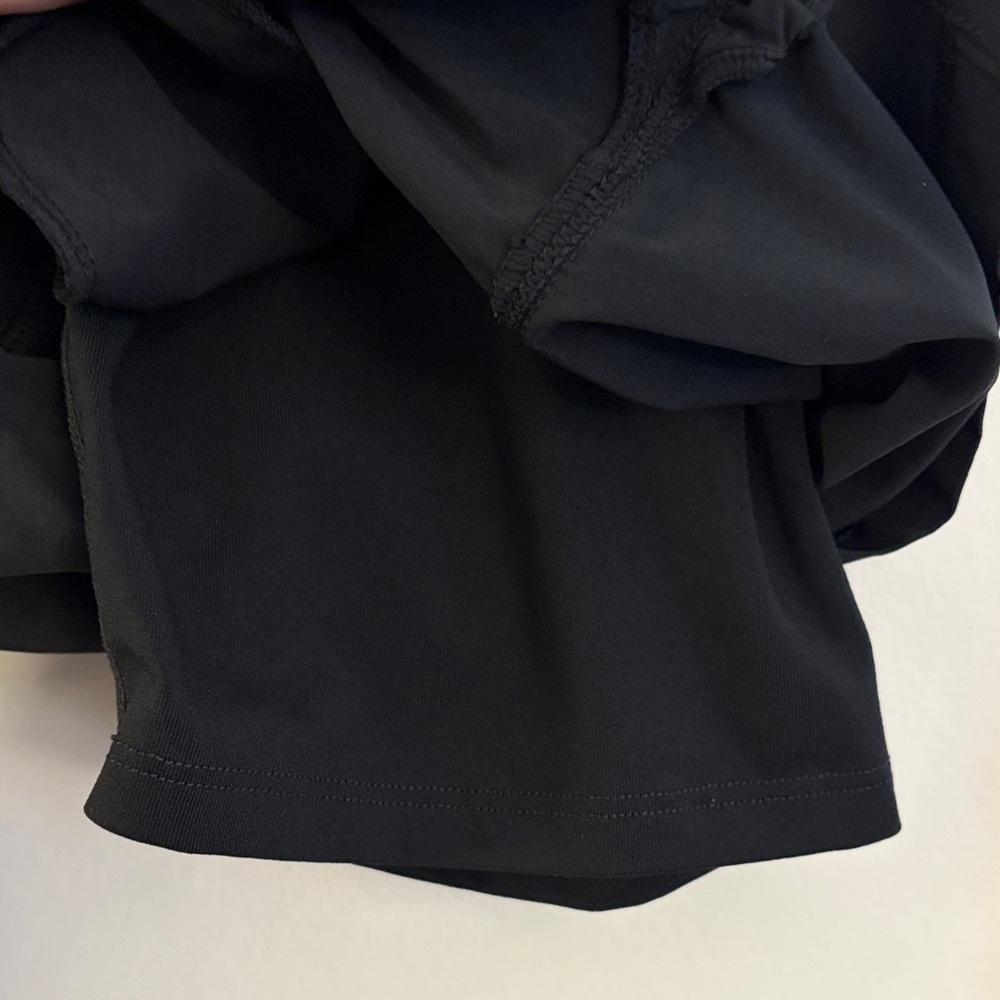 Men's Fabletics Black Shorts with Liner - Picture 2 of 2